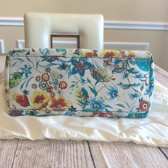 HOBO International medium “Sheila”Floral Bag - Picture 8 of 10